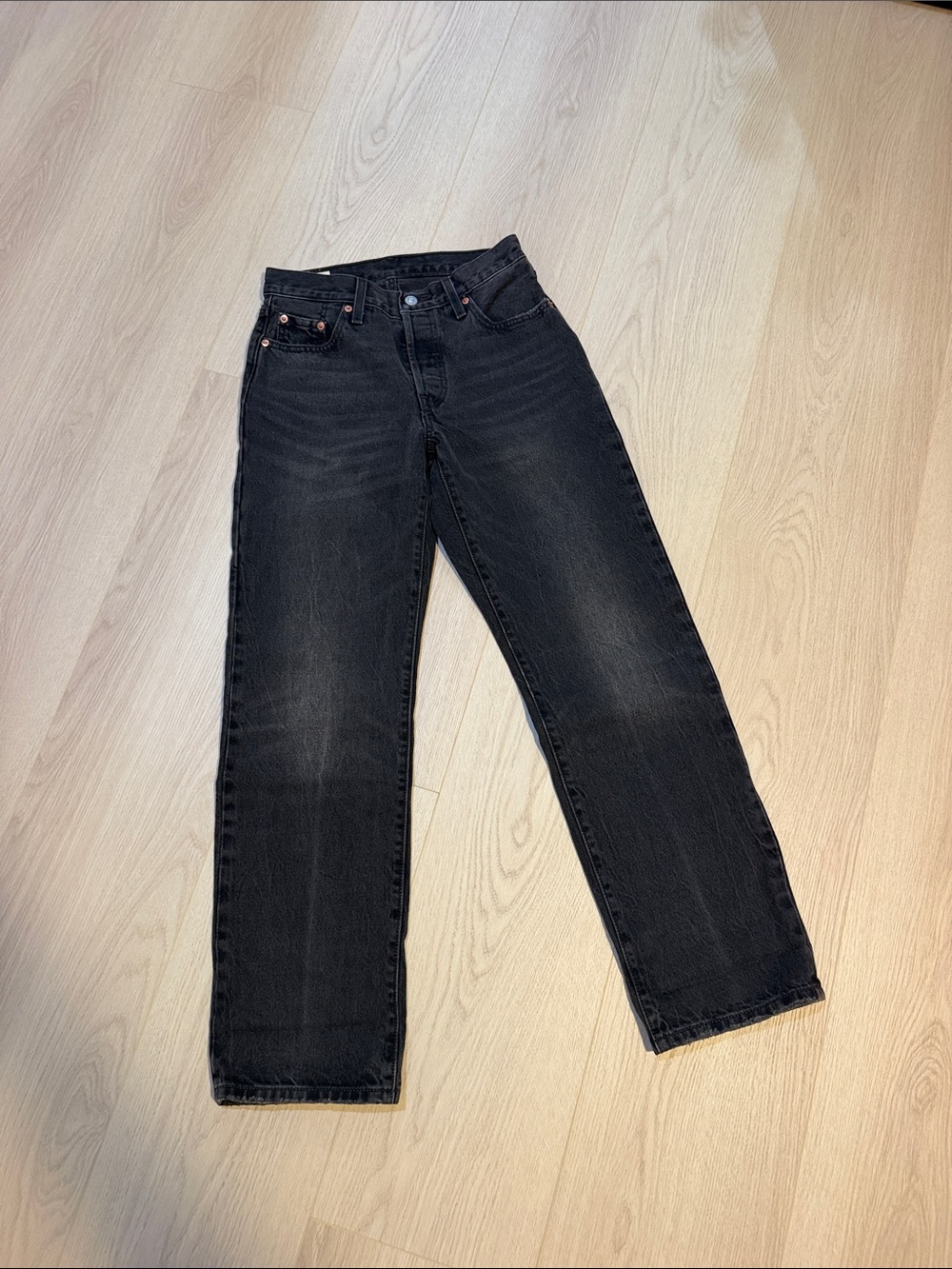 Womens Levi’s 501 90’s Jeans